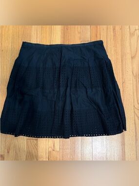 Vintage Y2K GAP Black Eyelet Tiered Mini Skirt Size 14 Boho Cottagecore Preppy